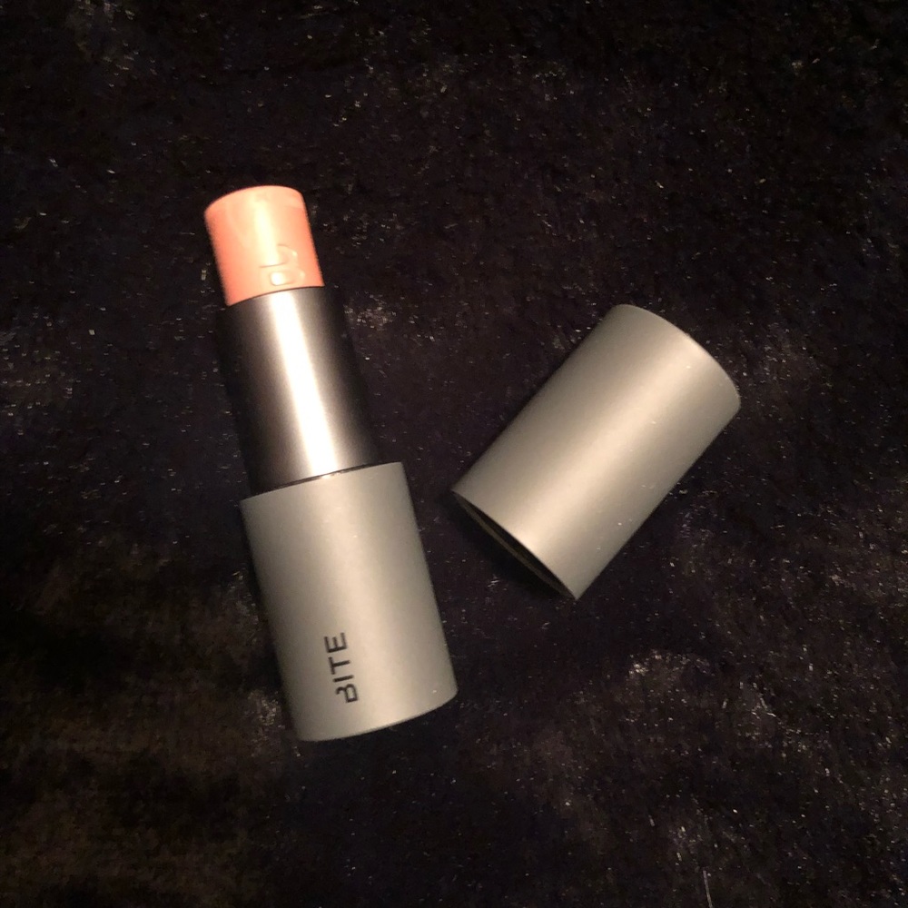 Bite Beauty Prismatic Multi Stick in Oyster Pearl